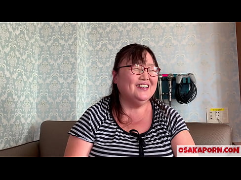 ❤️ Fet japansk mamma visar sina enorma bröst och njuter av en sexleksak. En 51-årig asiatisk mamma berättar om sin sexuella erfarenhet. Yukiko 1 OSAKAPORN fet milf ❤️❌ Pornvideo at us
