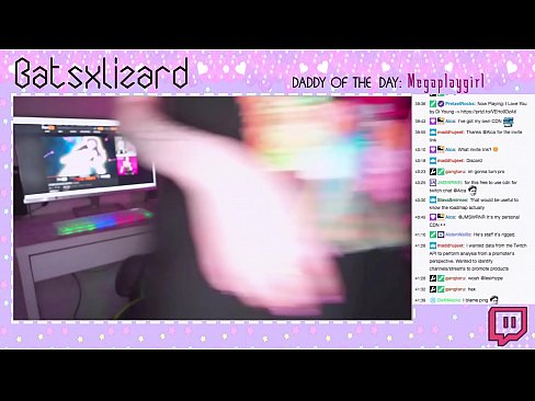 ❤️ GAMER GLÖMDE ATT STÄNGA AV STRÖMMEN OCH SPRUTAR LIVE I SÄNDNING ❤️❌ Pornvideo at us