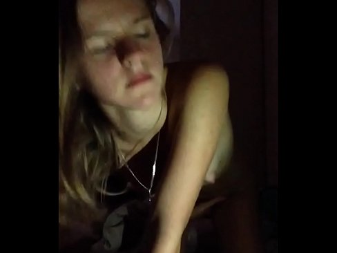 ❤️ En tjej onanerar och kommer ❤️❌ Pornvideo at us