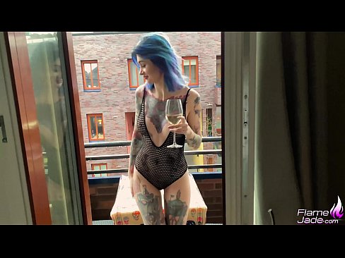 ❤️ Enorm tjej som suger med en gupp och knullar passionerat under öppen himmel ❤️❌ Pornvideo at us